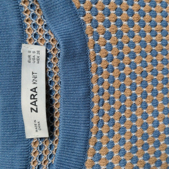 Sweater - Picture 2 of 2